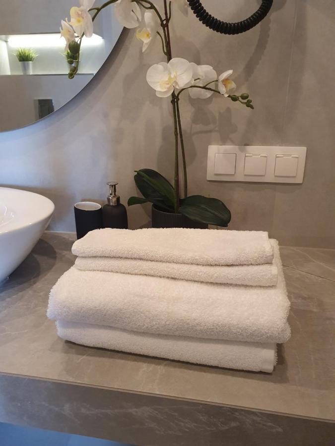 15 Pietro Sokolska 30 Towers Apartments - New - Lux - Parking - Sauna - Gym- And The Best View In Катовице Екстериор снимка