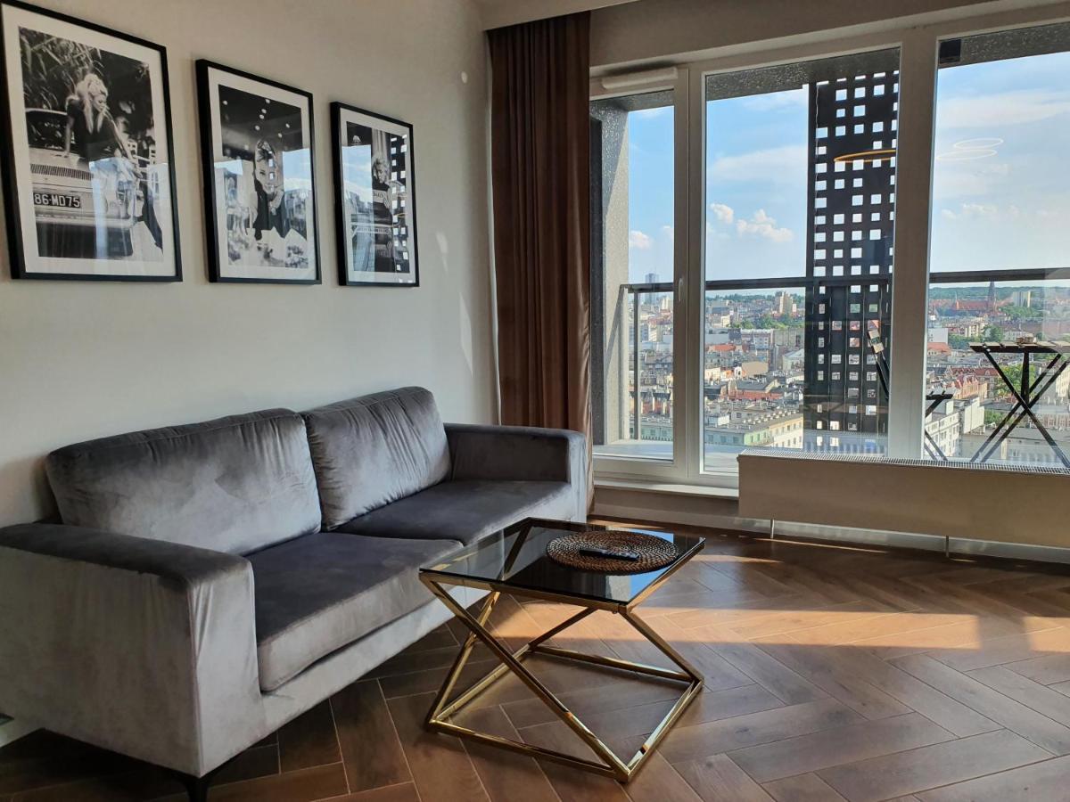 15 Pietro Sokolska 30 Towers Apartments - New - Lux - Parking - Sauna - Gym- And The Best View In Катовице Екстериор снимка